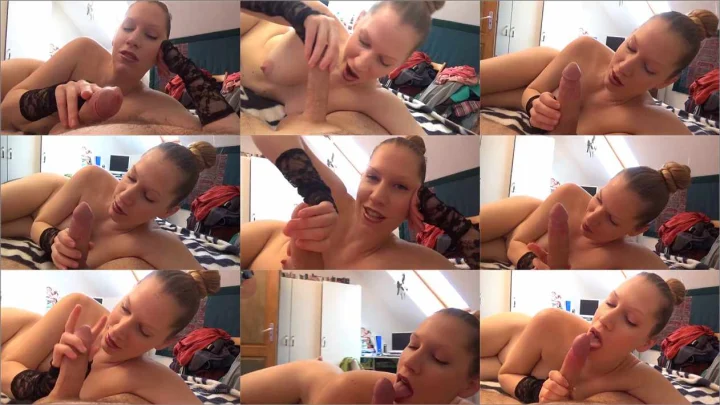 Screenshot 1 aus Ladycruellasgames. Sensual Handjob and Double Orgasm By Lady Cruella!