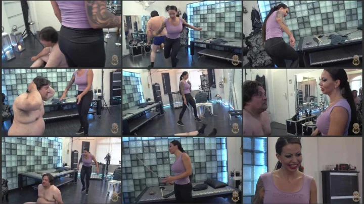 Screenshot 1 aus That Should Hurt 2. Lady Kate Taste For Kicks as Well as Slaps