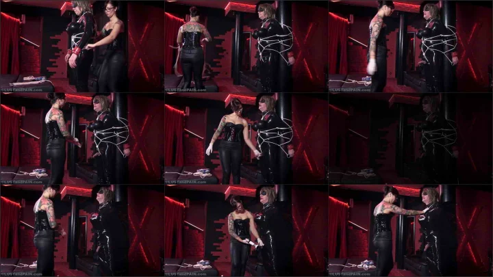 Screenshot 1 aus Eve Dynamite – Pillar of Pain, Humiliation Slave