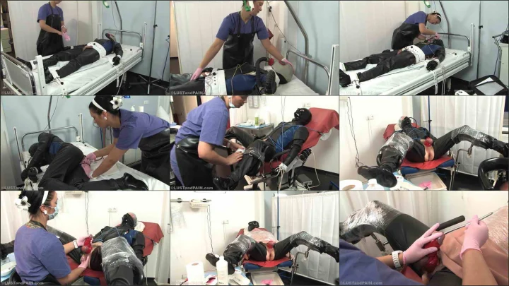 Screenshot 1 aus Eve Dynamite – Rubber Clinic Female Domination Full Video