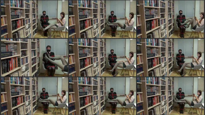 Screenshot 1 aus Chairtied, Gagged, Booted, Foot Teased…and Ignored. bondishboys com