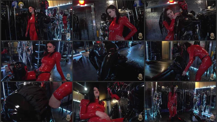 Screenshot 1 aus Rubber Whore 1. Palace of Sin Studio