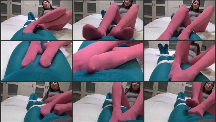 Screenshot 1 aus Feet and Panythose Fetish. bondishboys com