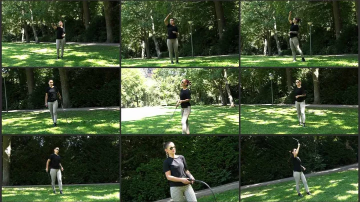 Screenshot 1 aus Miss Lina – Germany FemDom, 2nd Sesion Incl. First Cattlemans Cracks