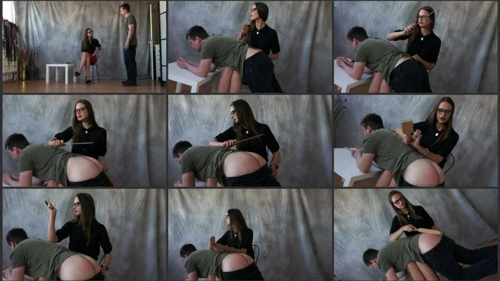 Screenshot 1 aus Cruel Georgia Mistress Iveta, Spanking The Bad Boy