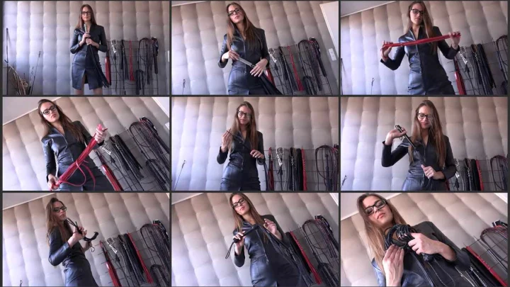 Screenshot 1 aus Cruel Georgia Mistress Iveta, Floggers in Action