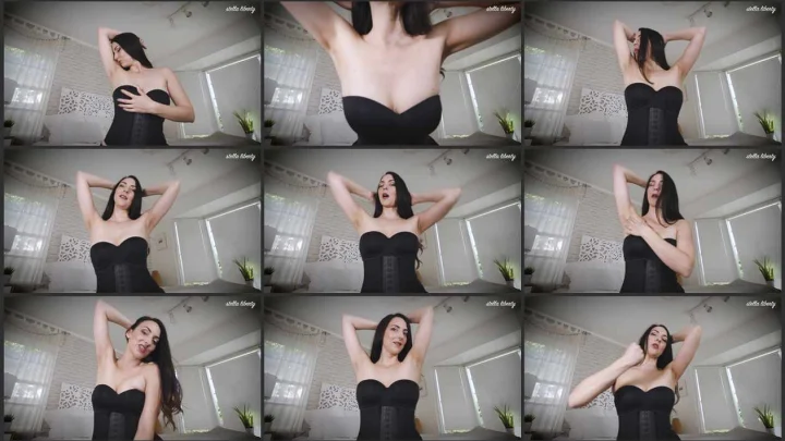 Screenshot 1 aus Smell Fetish, Armpits of Decadence – Stella Liberty Femdom Video