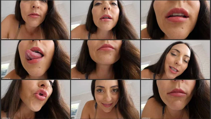 Screenshot 1 aus Spit Fetish, You Like My Mouth – Stella Liberty Femdom Video