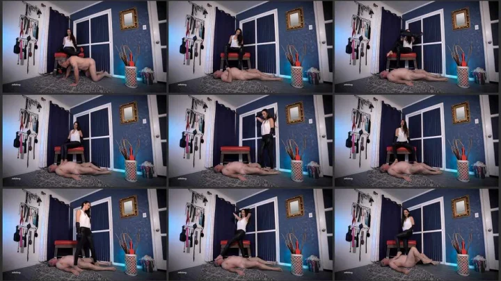 Screenshot 1 aus Foot Slave Training, Foot and Boot Domination – Stella Liberty Femdom Video