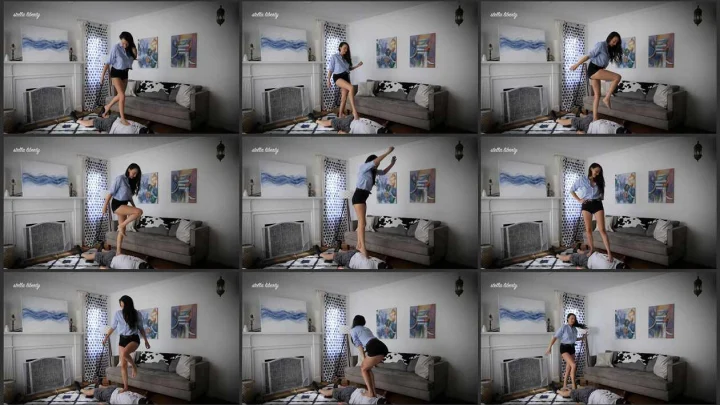 Screenshot 1 aus Foot Domination, Trampling Reunion – Stella Liberty Femdom Video