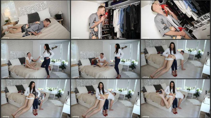Screenshot 1 aus Stella Liberty & Alrik Angel, Missing Mommy OTK Punishment – Stella Liberty Femdom Video