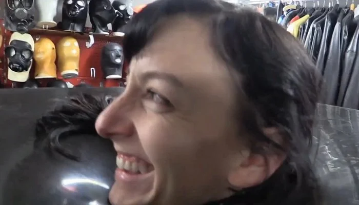 Rubber Fetish, Studio Gum: Elise’s First Vac Cube with Elise GravesMistress Miranda, and Petgirl Kako