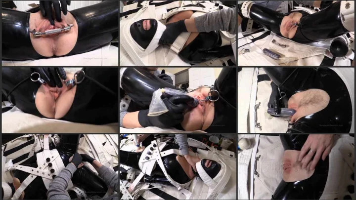 Screenshot 1 aus Lezdom Forced Orgasms, Just Take It with Elise Graves and MsSpentYouth