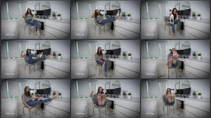 Screenshot 1 aus POV Foot Fetish, Job Interview JOI – Stella Liberty Femdom Video