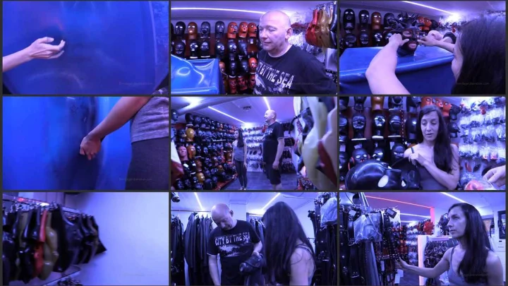 Screenshot 1 aus Latex Bondage, Studio Gum, Rubber Wonderland with Elise Graves, Studio Gum and NW Rubber