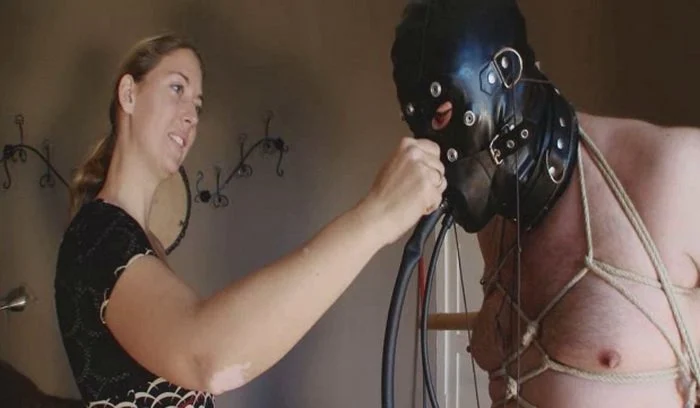 Play video: Rubber Mask