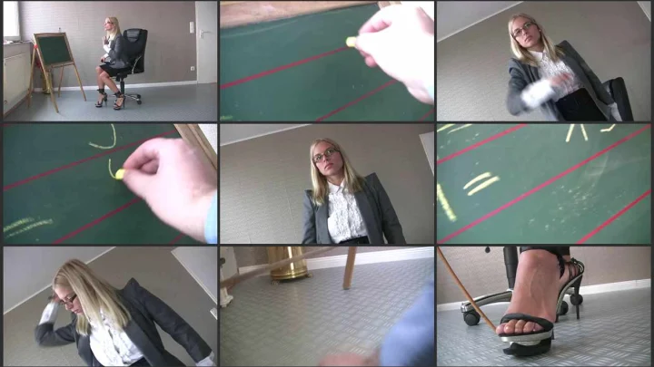 Screenshot 1 aus POV Role Play, The Strict Teacheress with Miss Theresa