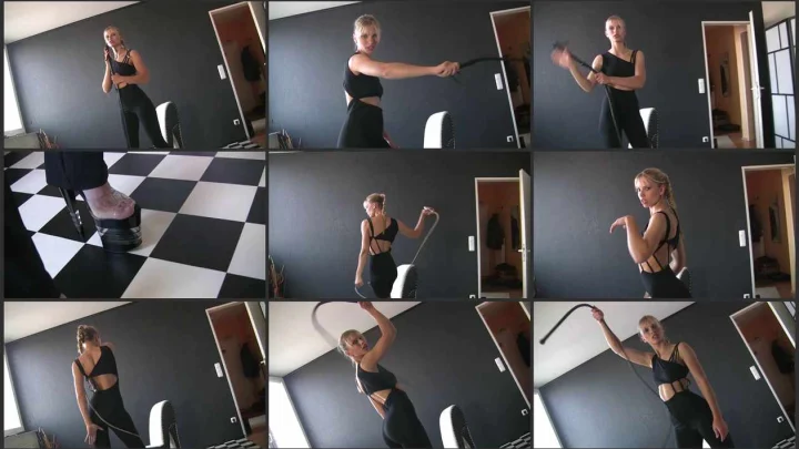 Screenshot 1 aus Bullwhips in Action with Vivian Dubois