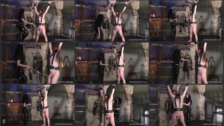 Screenshot 1 aus CBT Femdom, Armageddon For His Dick with Mistress Zita Part1