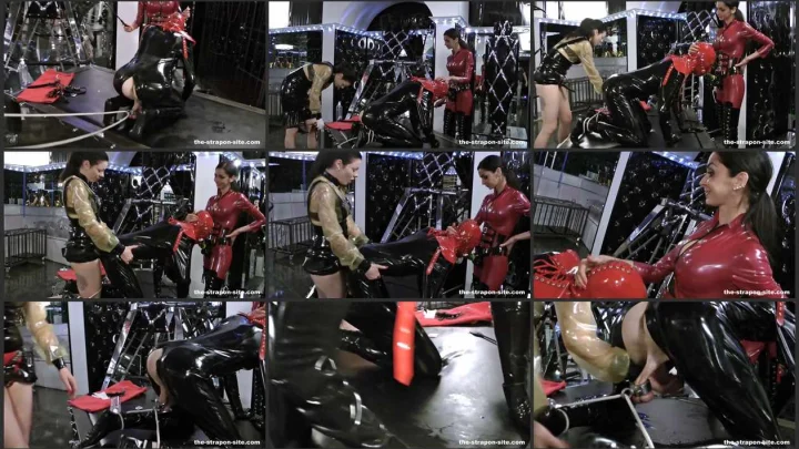 Screenshot 1 aus Fucked with Stretched Balls