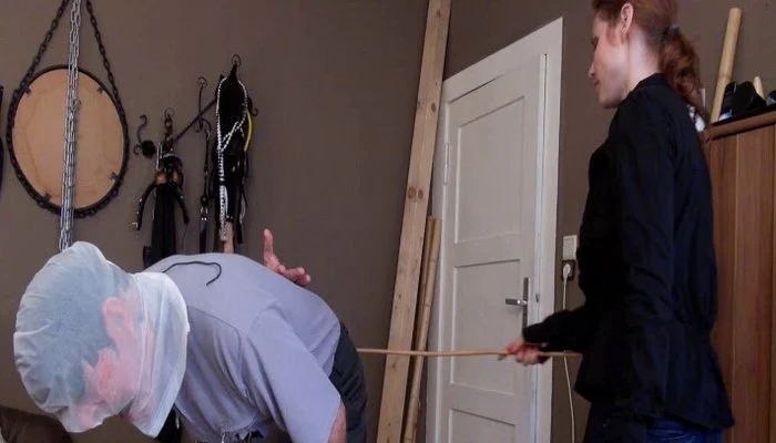 Video abspielen: Therapie des Arbeitssklaven
