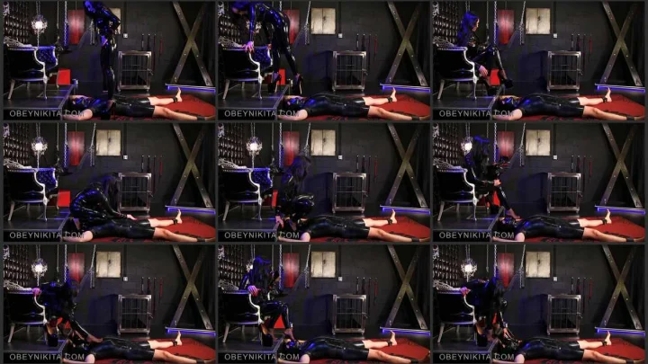 Screenshot 1 aus Shoe and Boot Worship, Rubber Sole Mop, Mistress Nikita FemDom Videos
