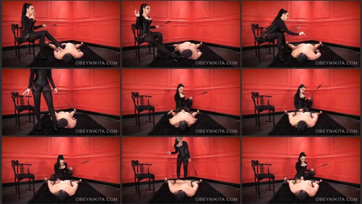 Screenshot 1 aus Human Furniture, Piggy Gets Ash Fucked with Mistress Nikita
