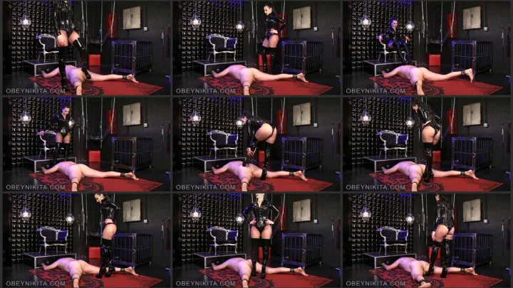 Screenshot 1 aus Hard Trampling, Such a Whiny Floor with Mistress Nikita
