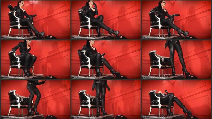 Screenshot 1 aus Shoe and Boot Worship, Filthy Little Sole Licker with Mistress Nikita