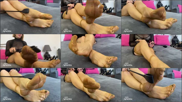 Screenshot 1 aus POV Foot Fetish, Try Not To Cum, nylonslut! Jerk Off Instruction