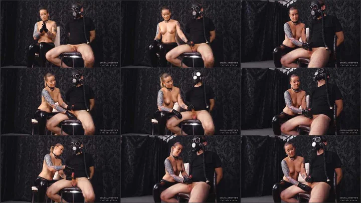 Screenshot 1 aus Forced Ejaculations, Handjob and Gasmask