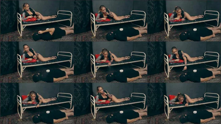 Screenshot 1 aus Human Ashtray, Try Not To Cough!