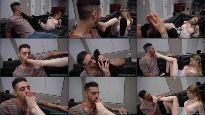 Screenshot 1 aus Foot Gagging, Simple Way To Shut Up A Foot Perv with Mistress Bunny Colby