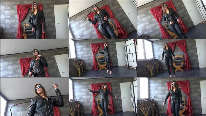 Screenshot 1 aus Leather Fetish, The Cool LeatherBitch with Miss Feather