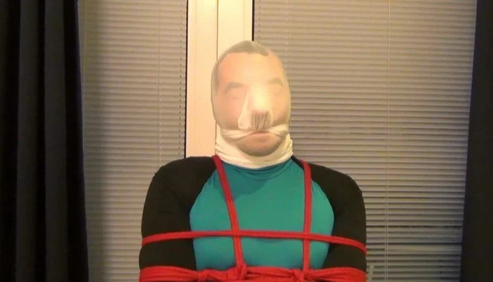 Play video: Crossdresser In Distress, BondishBoys