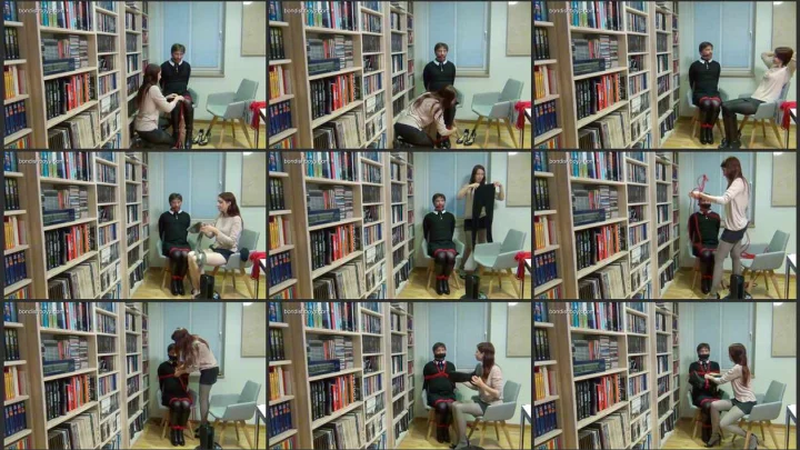 Screenshot 1 aus Chairtied, Gagged and Re-Booted with Miss Renee