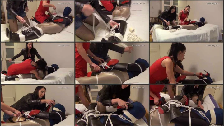 Screenshot 1 aus Louboutin Double Bondage and Shoe Sniffing Therapy with Sandra and Paula