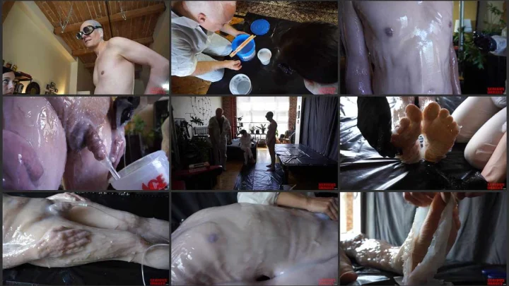 Screenshot 1 aus Strange Hobbies with Elise Graves and Petgirl Kako