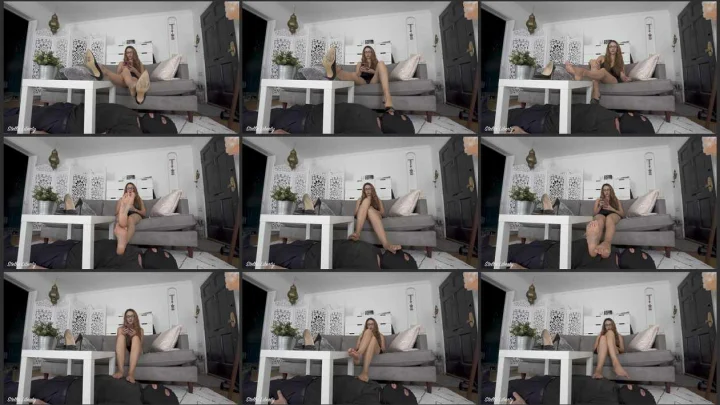 Screenshot 1 aus Foot Slave Training, Ignoring My Foot Bitch with Stella Liberty