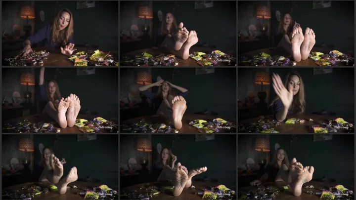 Screenshot 1 aus POV Foot Worship, Sweets or Soles