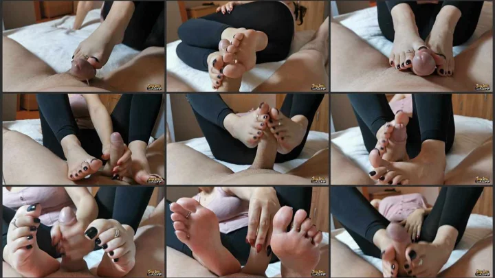 Screenshot 1 aus Footjob With Black Toes