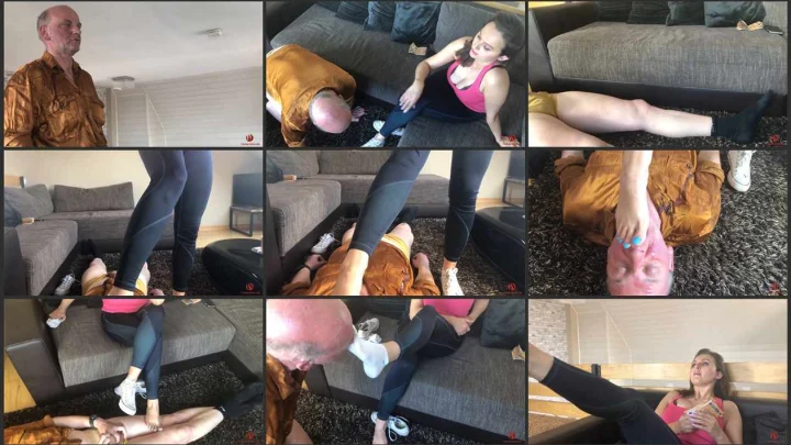 Screenshot 1 aus Money and Socks Slave