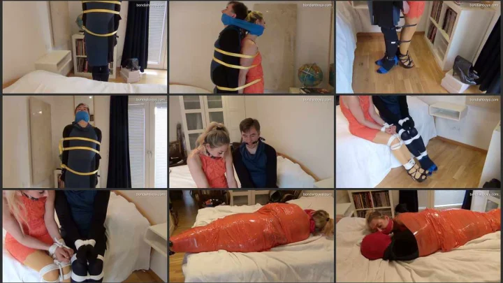 Screenshot 1 aus Crossdresser Bondage Three Scenes From a Bound Couple