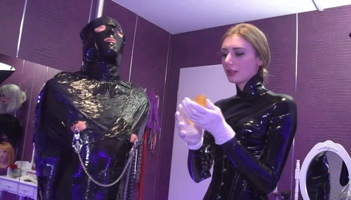 Miss Aurelia in Hands on Mr. Longdon 2