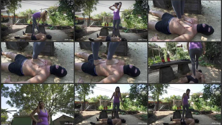 Screenshot 1 aus Outdoor Garden Hard Trampling Clip