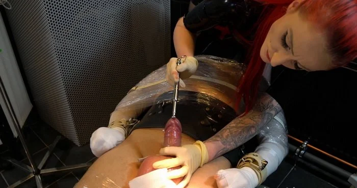 Miss Decadoria in A Special Therapy 2