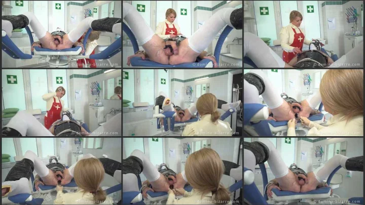Screenshot 1 aus Femdom Latex Klinik Keine Routineuntersuchung with Lady Mercedes- Part 2