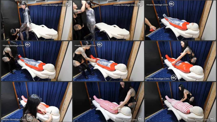 Screenshot 1 aus Herrin mumifiziert ihre weibliche Freundin und beschert ihr einen Hitachi-Orgasmus. Mädchen-auf-Mädchen-Action