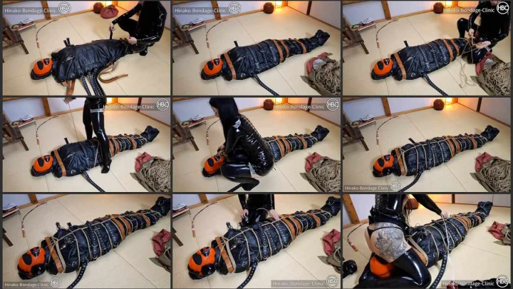Screenshot 1 aus Hinako’s big ass, Tatami Room Leather Rest Sack and Rope Bondage
