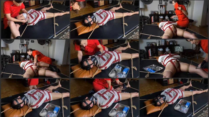 Screenshot 1 aus Face Sitting, Electro Torment and other restraints – suffer for my pleasure. Part 1